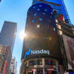 Oracle, BigBear.ai, and HPE: 3 Soaring Tech Stocks Investors Should Watch in 2025